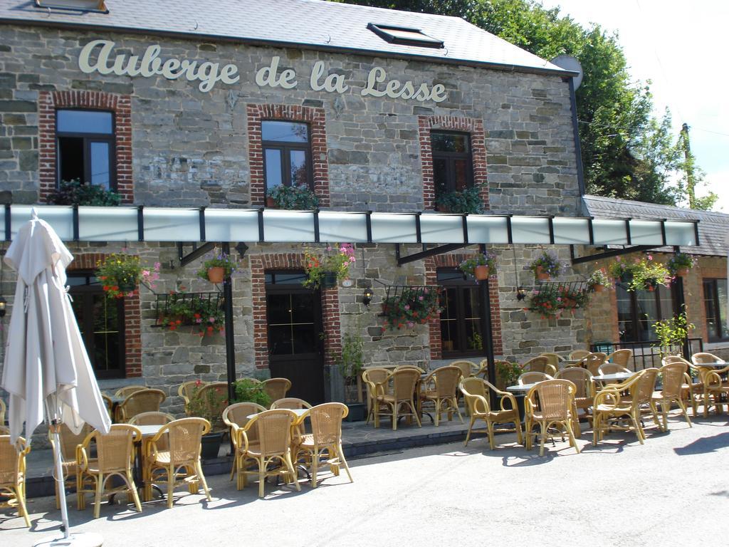 Auberge De La Lesse Celles  Exterior foto
